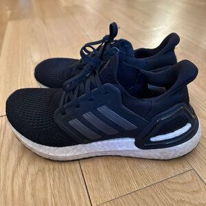 Adidas Ultraboosts women’s size 6.5